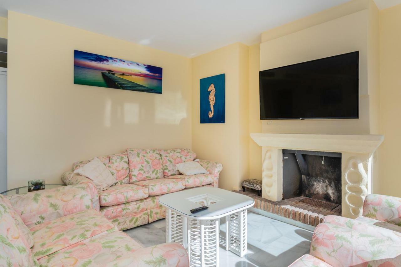 Magnifico Apartamento Con Vistas En Puerto Marina Benalmádena Exterior foto